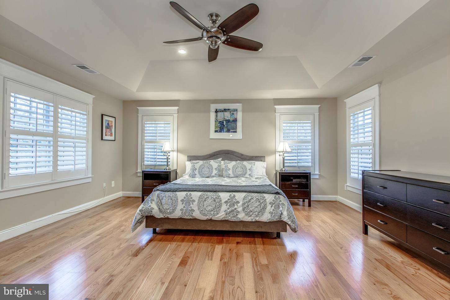 ROSEMONT - Residential