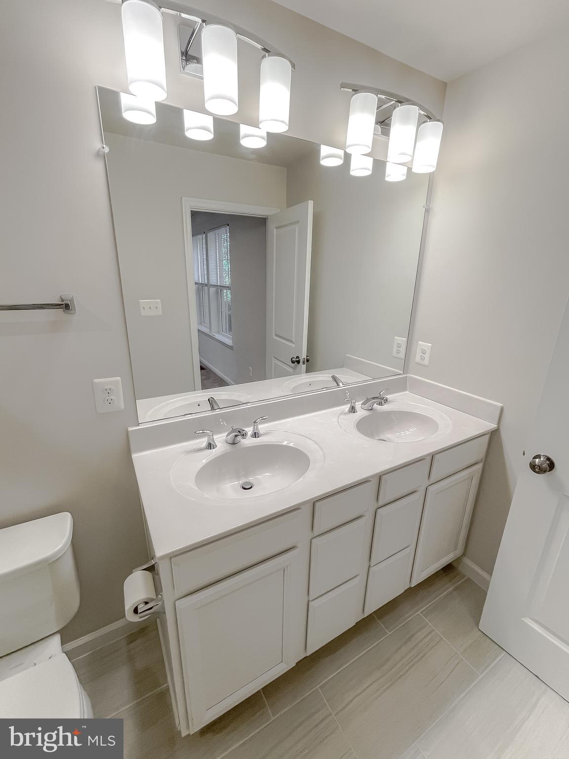 WILDEWOODE - Residential Lease