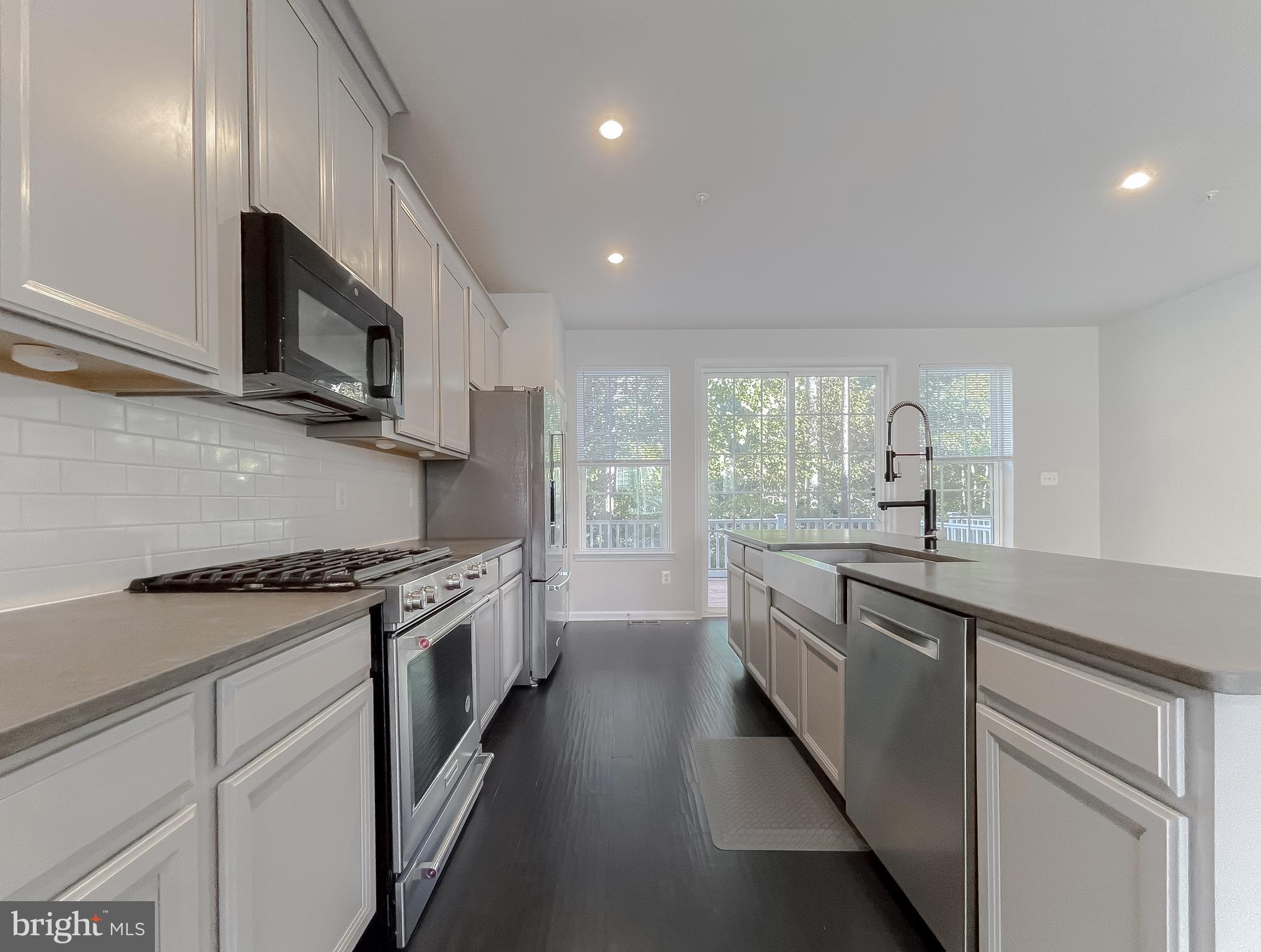 WILDEWOODE - Residential Lease