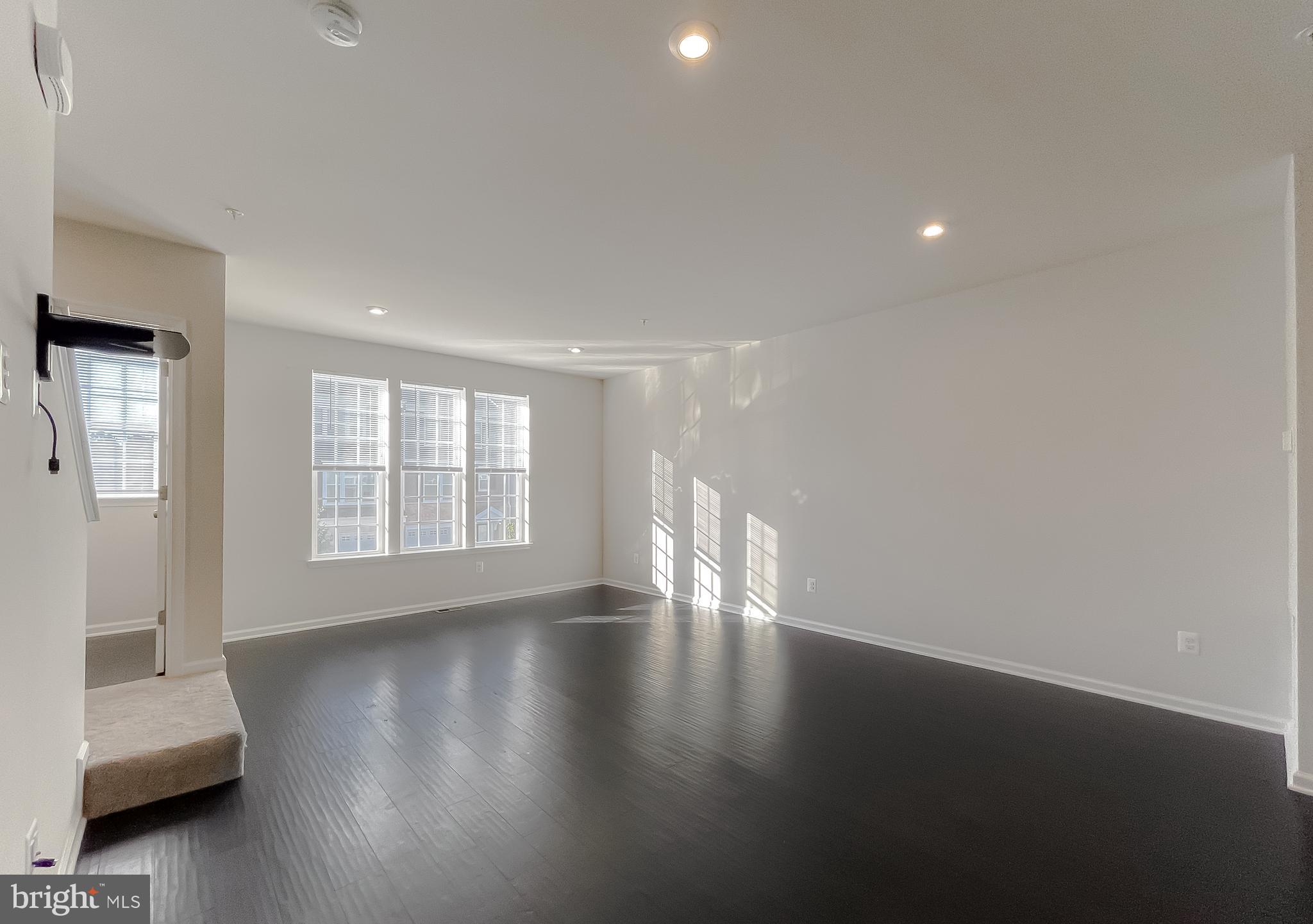 WILDEWOODE - Residential Lease