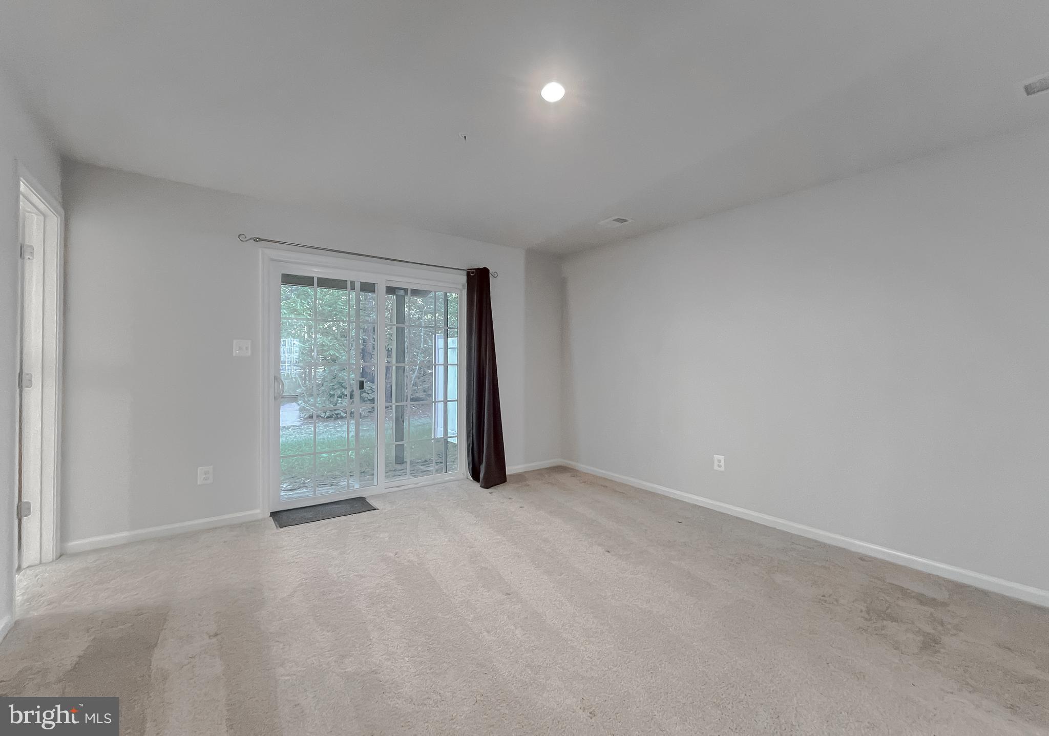 WILDEWOODE - Residential Lease