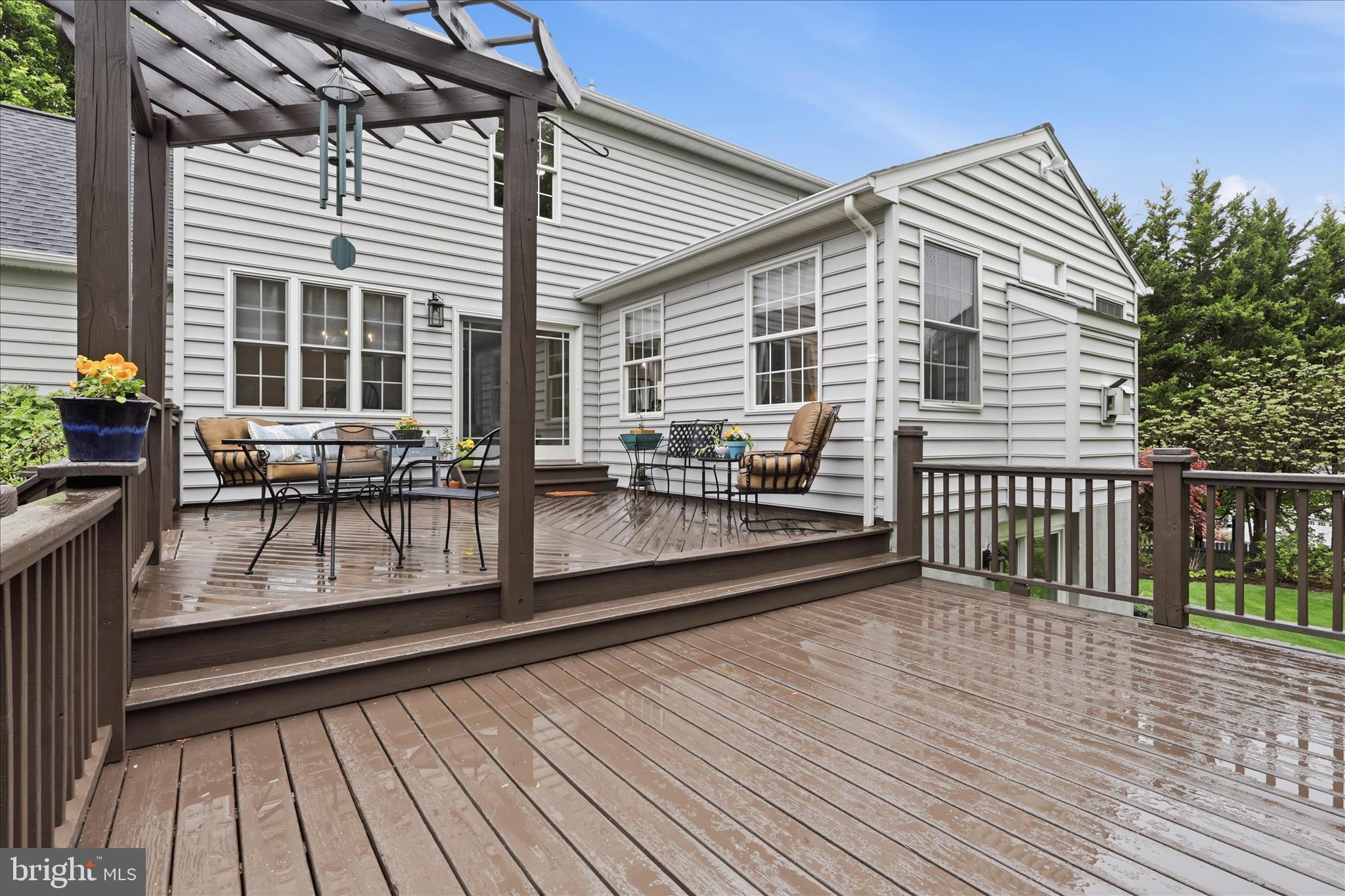 SHARONS RIDGE - Residential