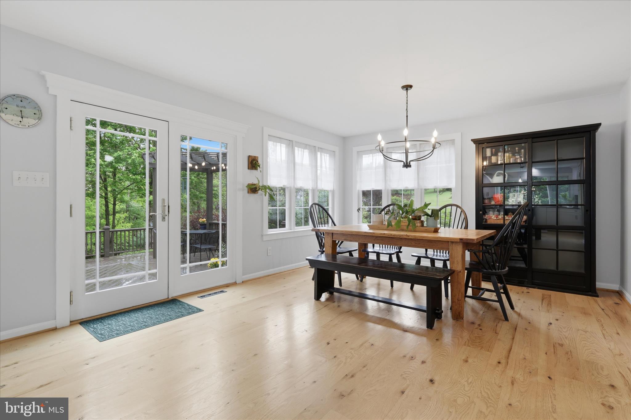 SHARONS RIDGE - Residential