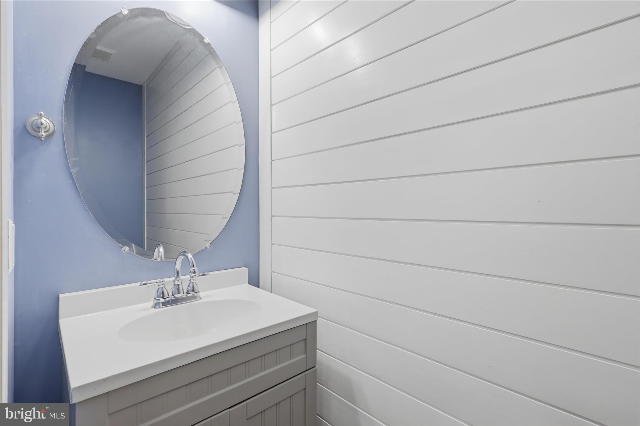 SHARONS RIDGE - Residential