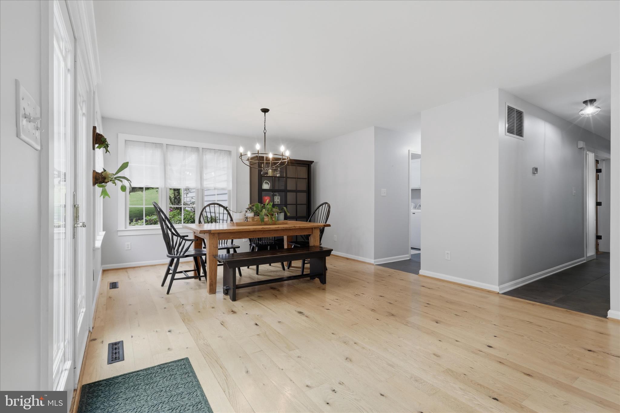 SHARONS RIDGE - Residential