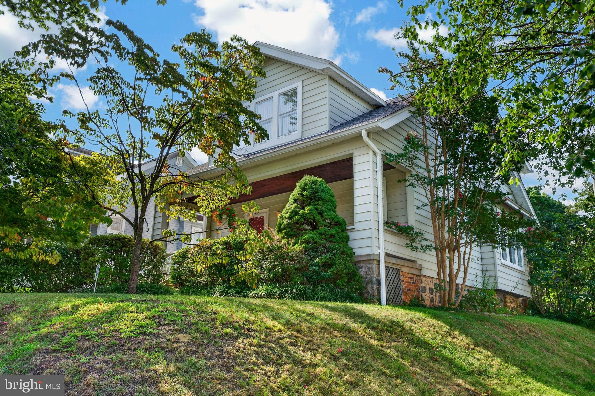 3101 CLEARVIEW AVENUE