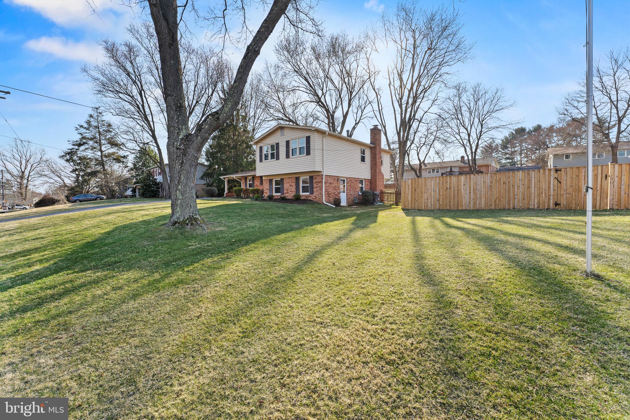 STONEGATE - Residential