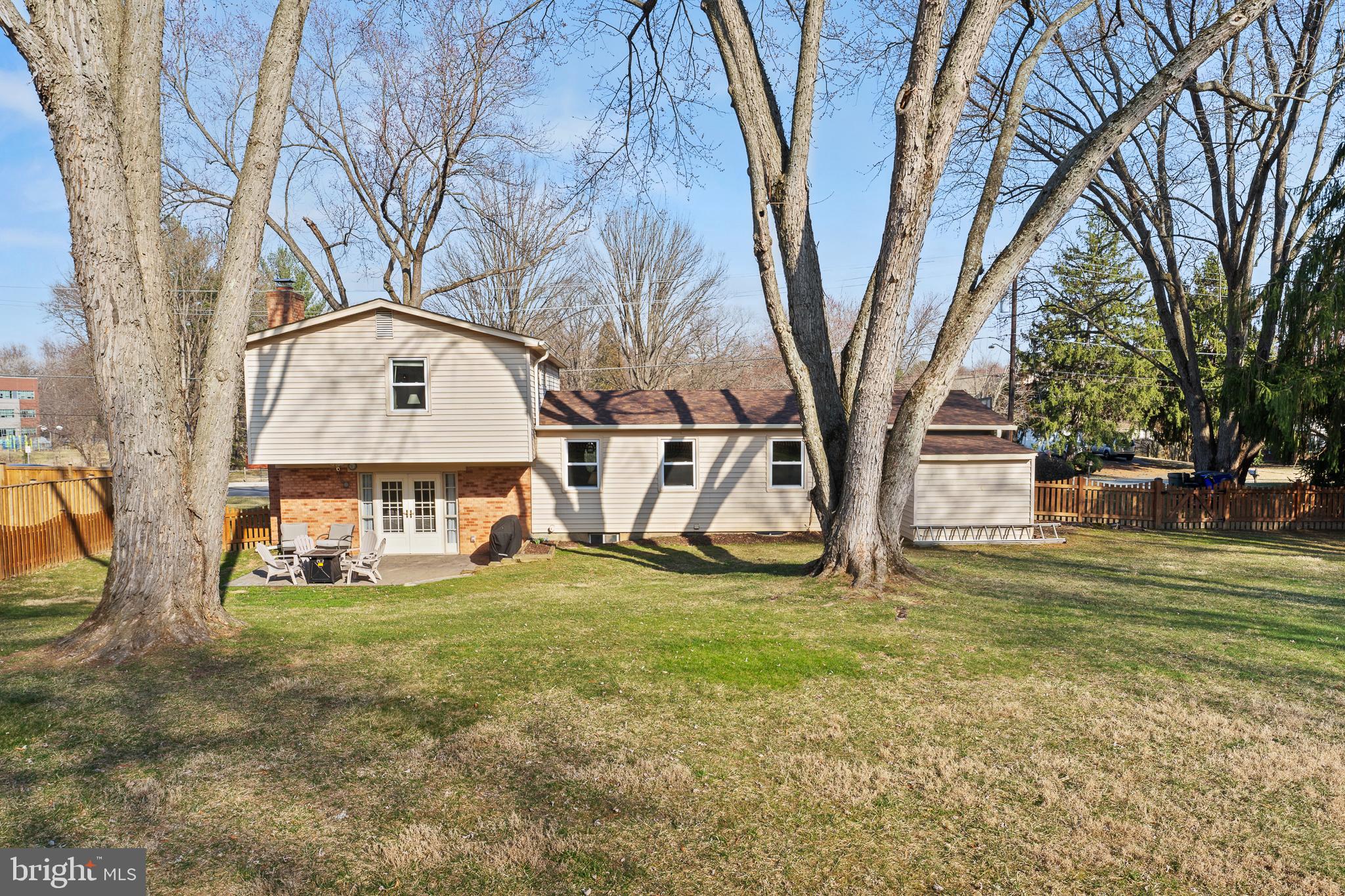 STONEGATE - Residential