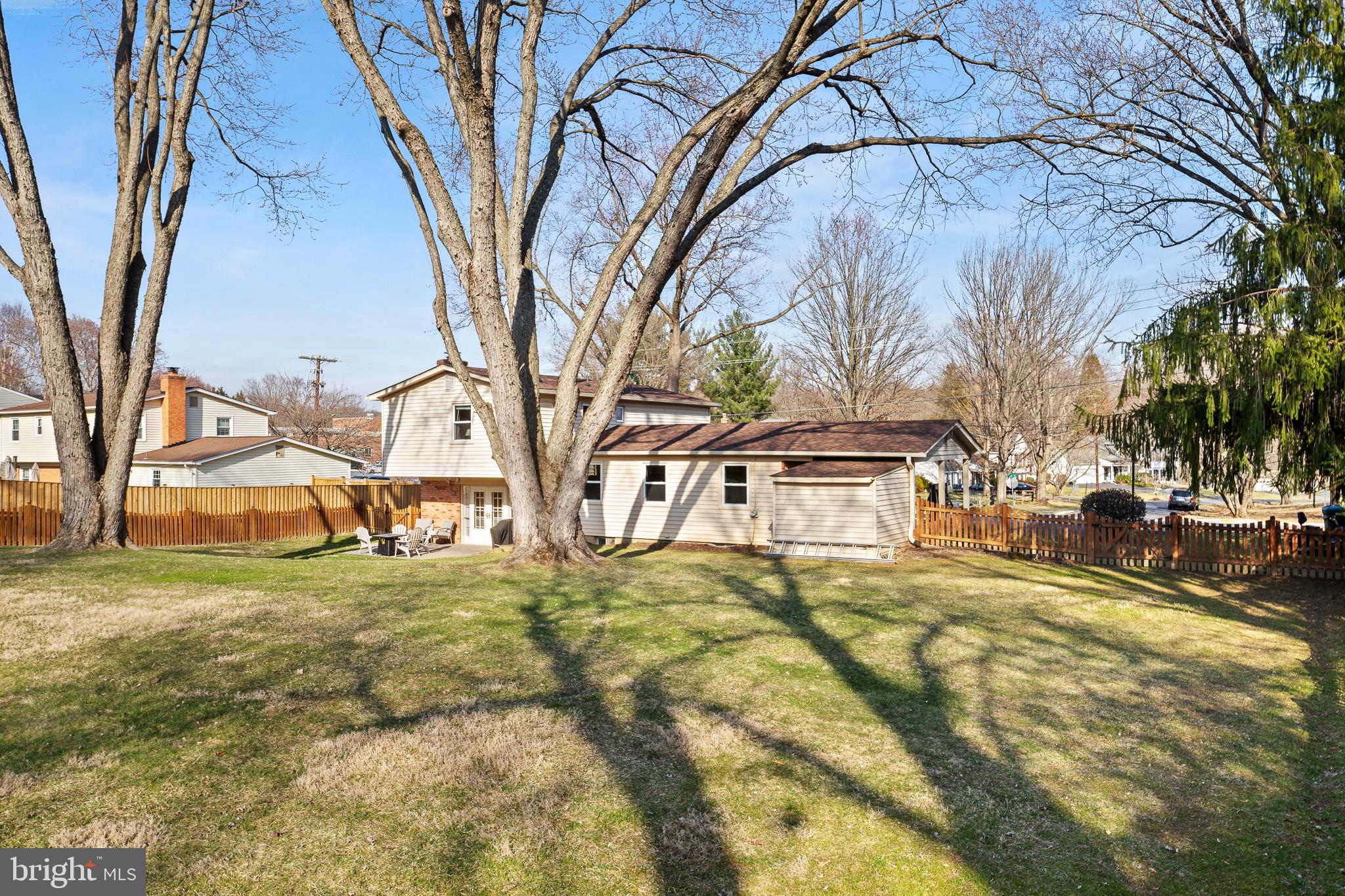 STONEGATE - Residential