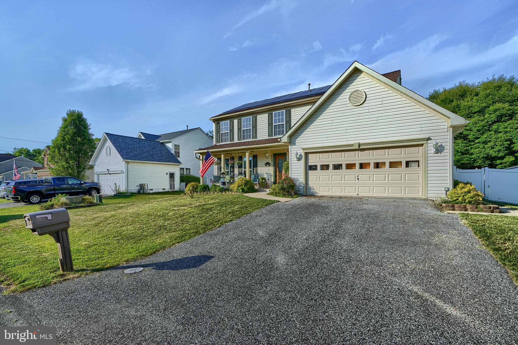 BOWLEYS QUARTERS - Residential