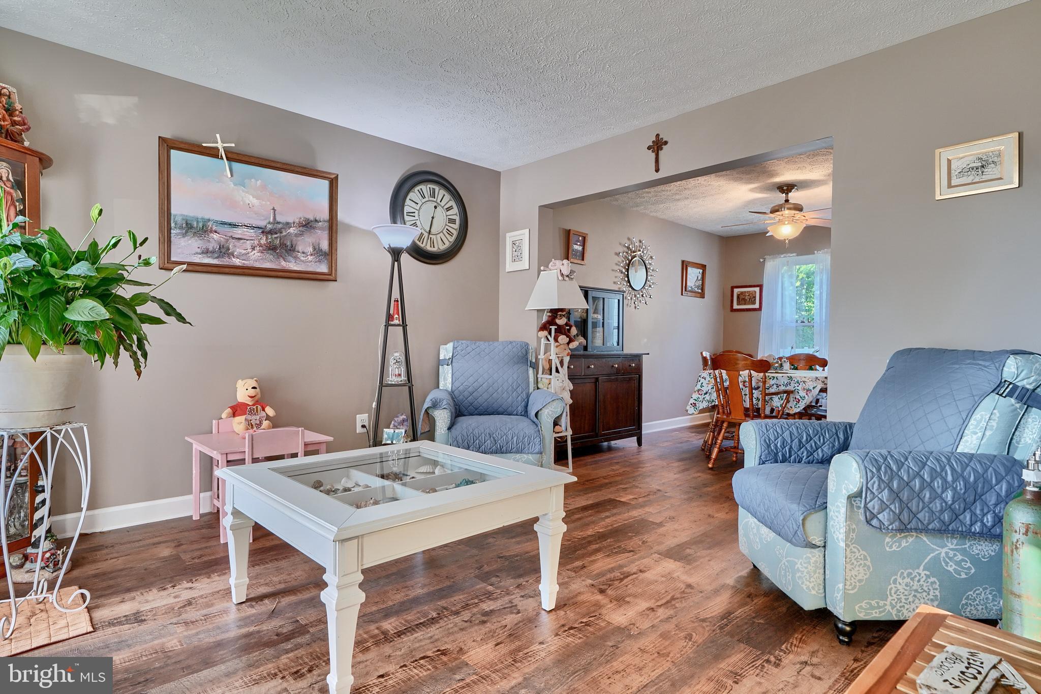 BOWLEYS QUARTERS - Residential