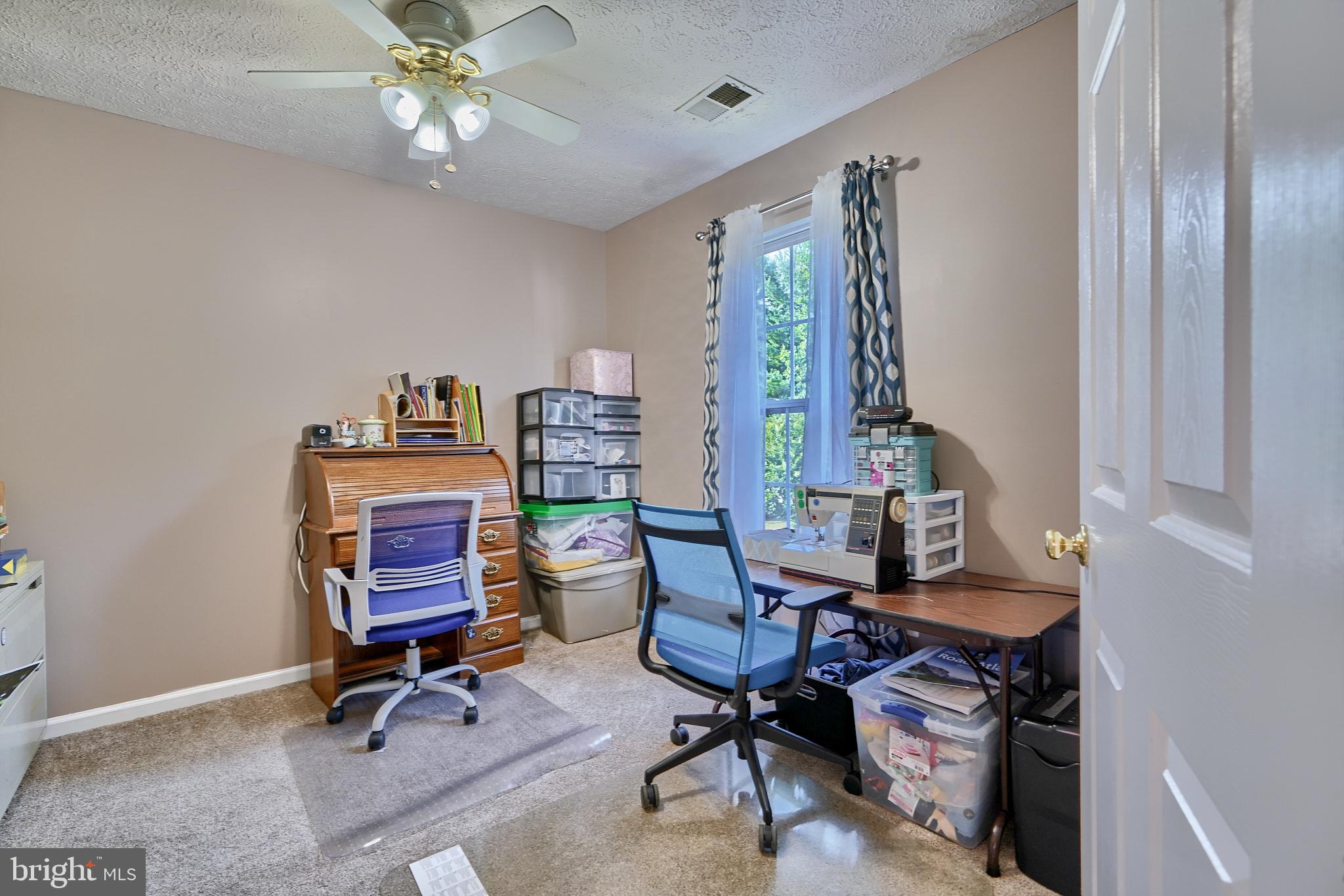 BOWLEYS QUARTERS - Residential