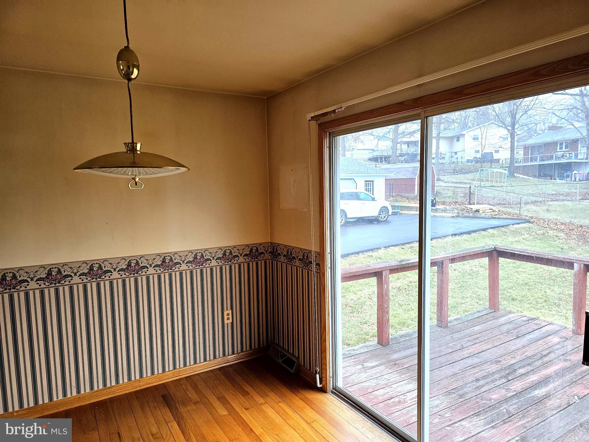 BEL AIR - Residential