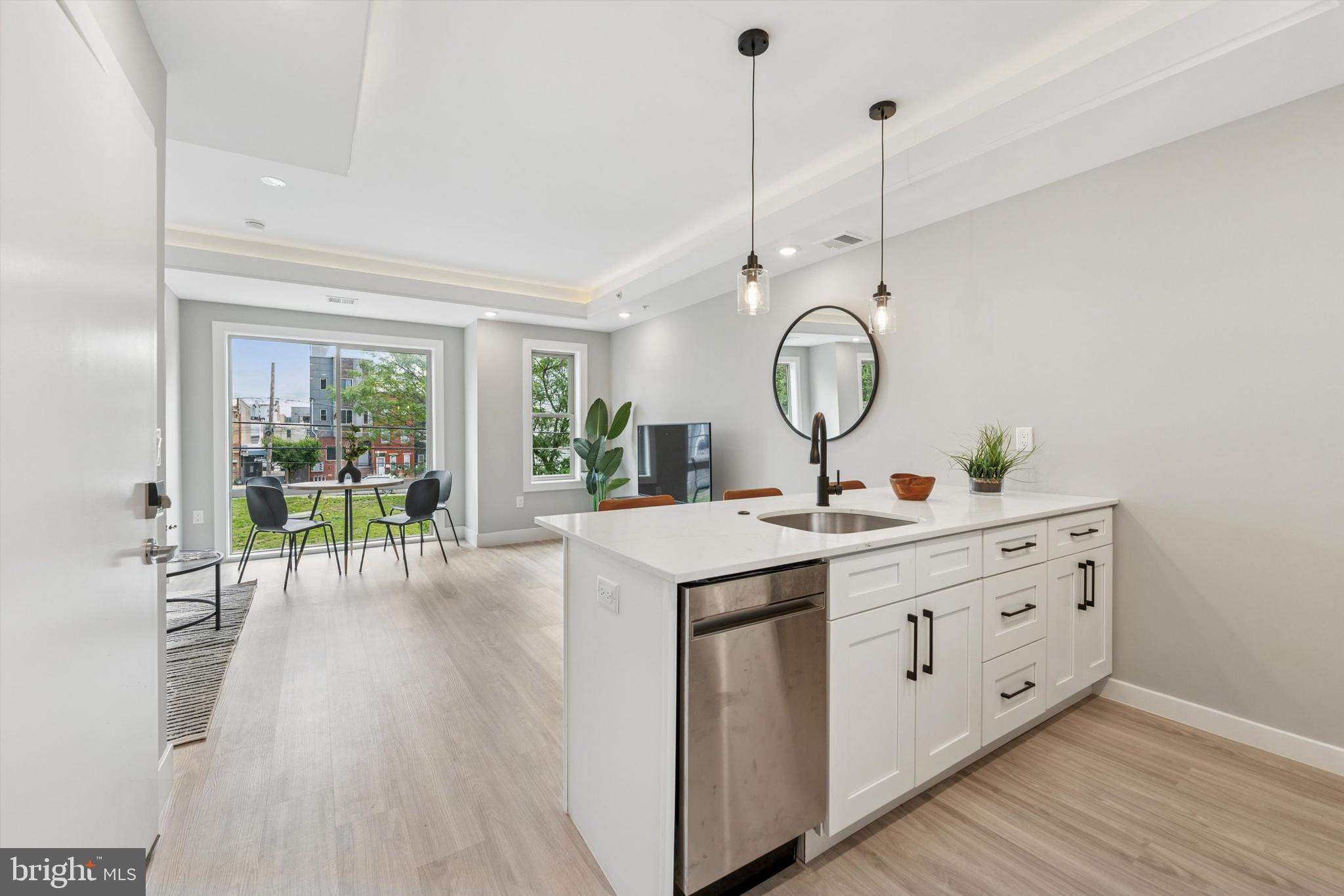 OLDE KENSINGTON - Residential Lease