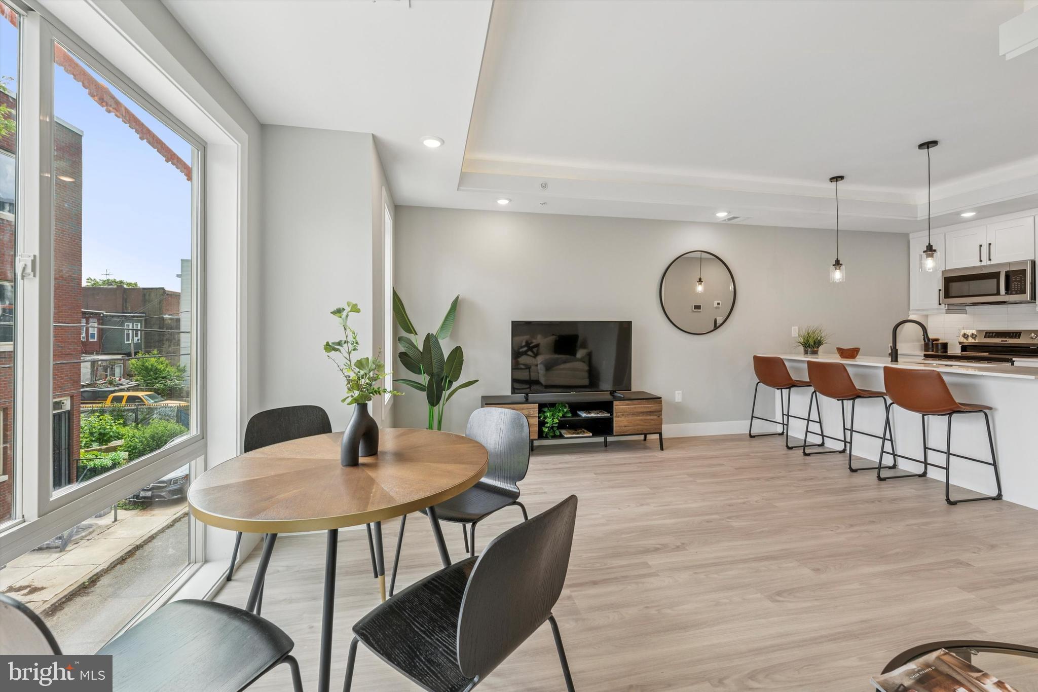 OLDE KENSINGTON - Residential Lease