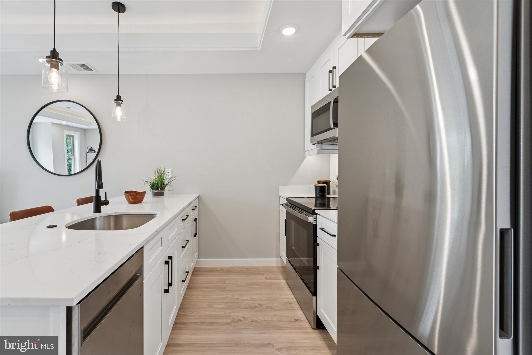 OLDE KENSINGTON - Residential Lease