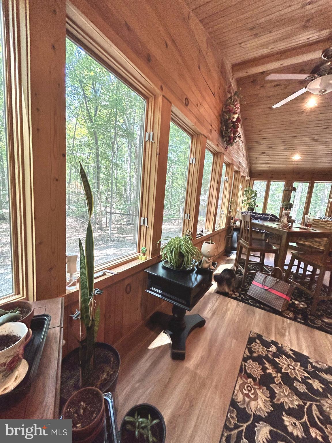 THE WOODS - Residential