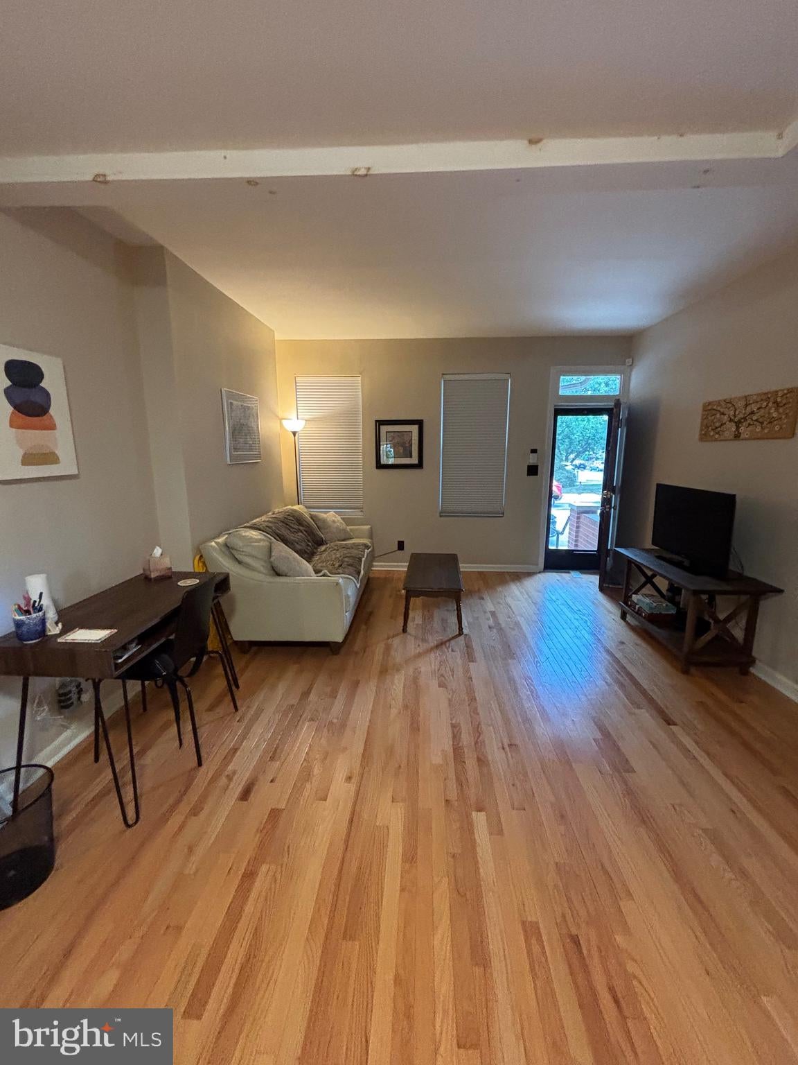 1819 W 16TH STREET