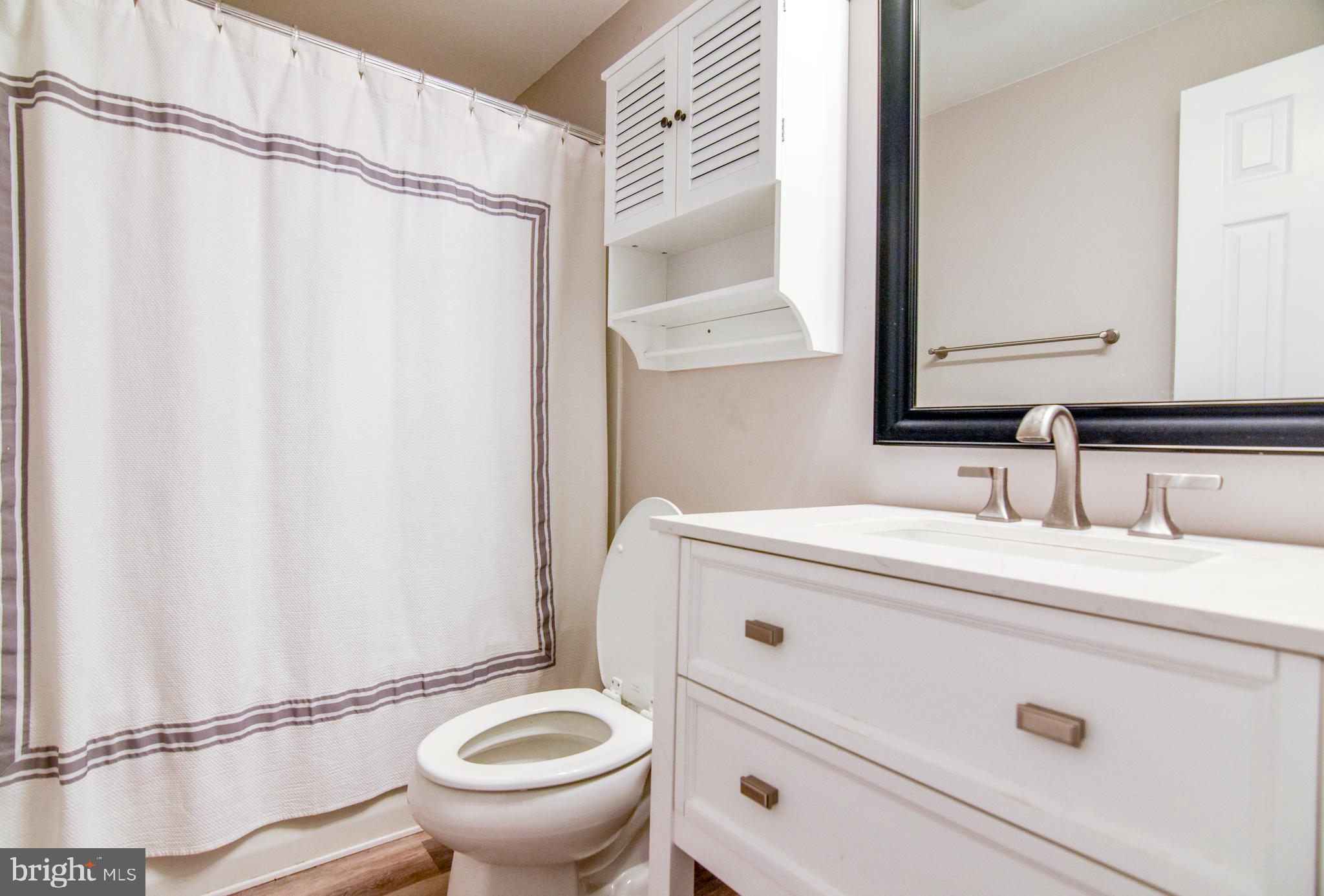 CHESAPEAKE COVE ESTATES - Residential Lease