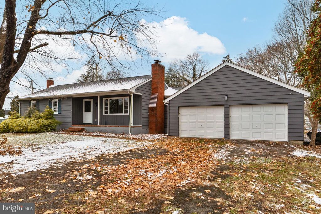 Photo of 16 New Street, HANCOCKS BRIDGE, NJ 08038 (MLS # NJSA2017430)