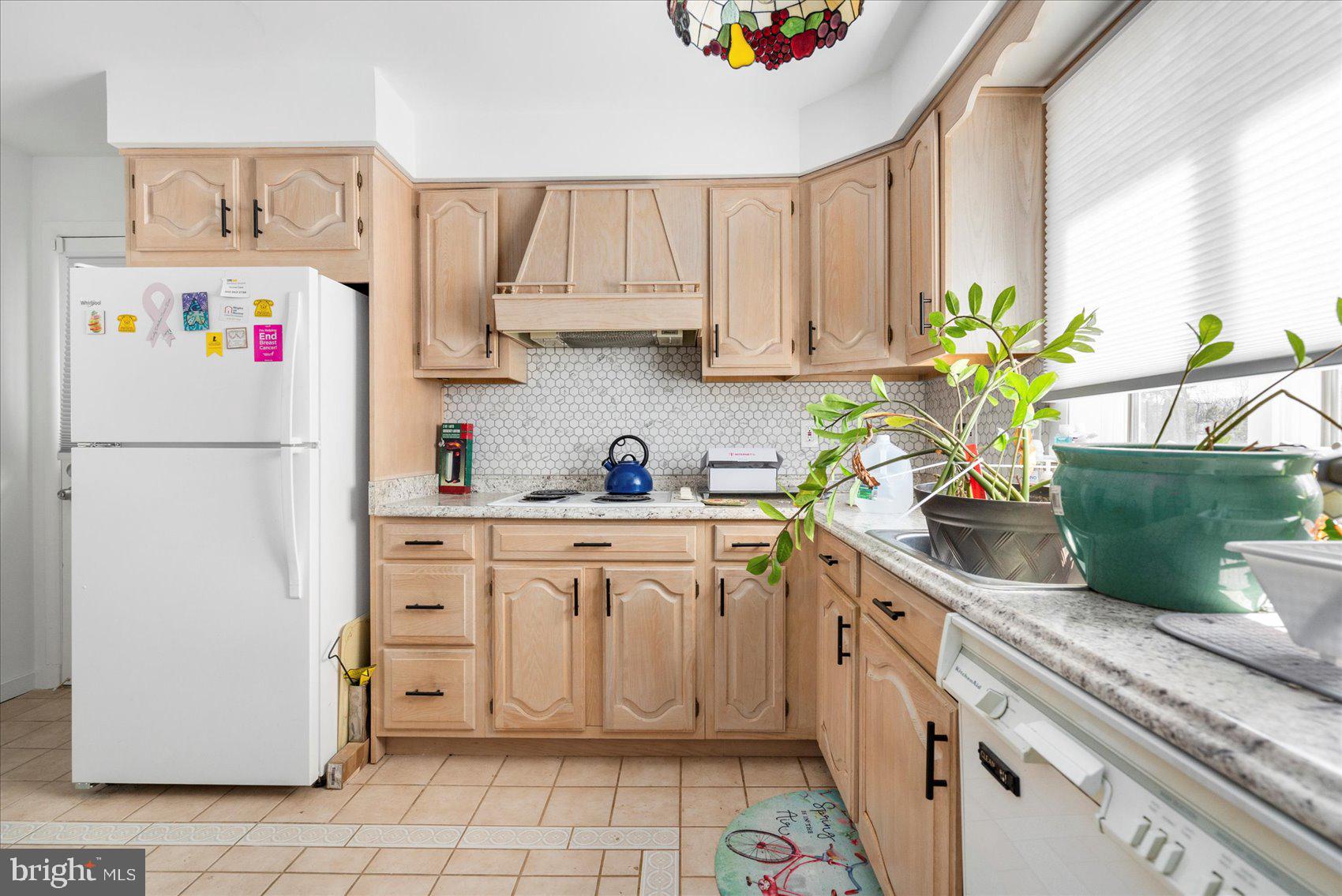 SHETLAND HILLS - Residential