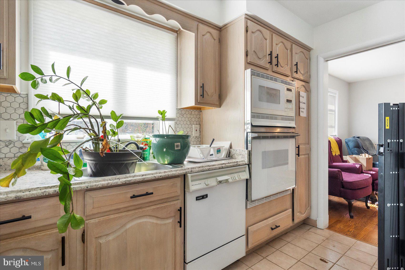 SHETLAND HILLS - Residential