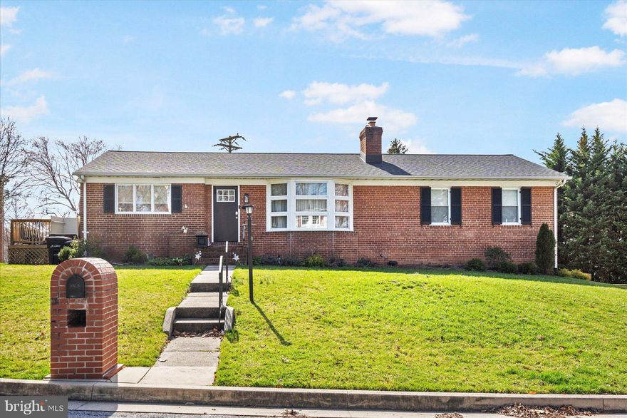 Welcome Home to 103 Martingale Road! All brick rancher in very good condition is ready for your finishing touches. Home features hardwood floors, oversized 2 car attached garage, large lot and a nice relaxing porch for evenings. Book your private showing today this one won't last long!

Estate Sale. Sold As-is, Property can be sold with or without contents.