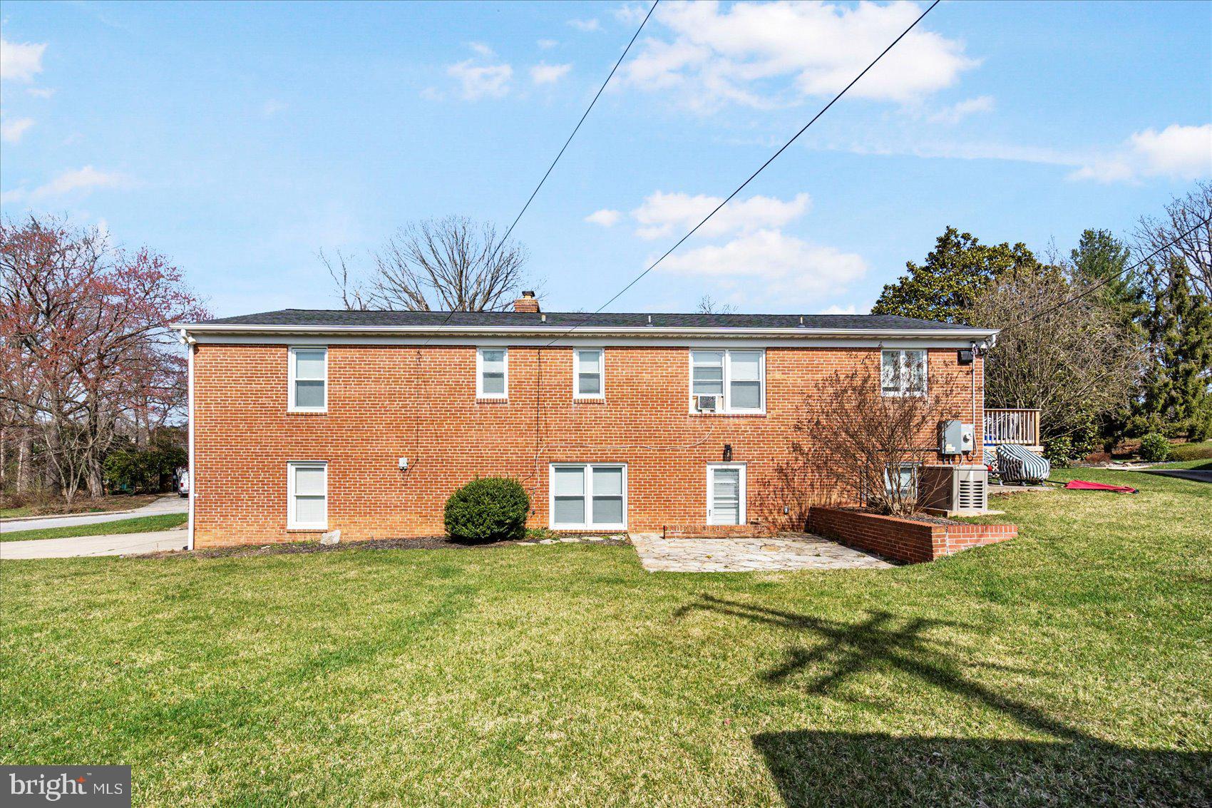 SHETLAND HILLS - Residential