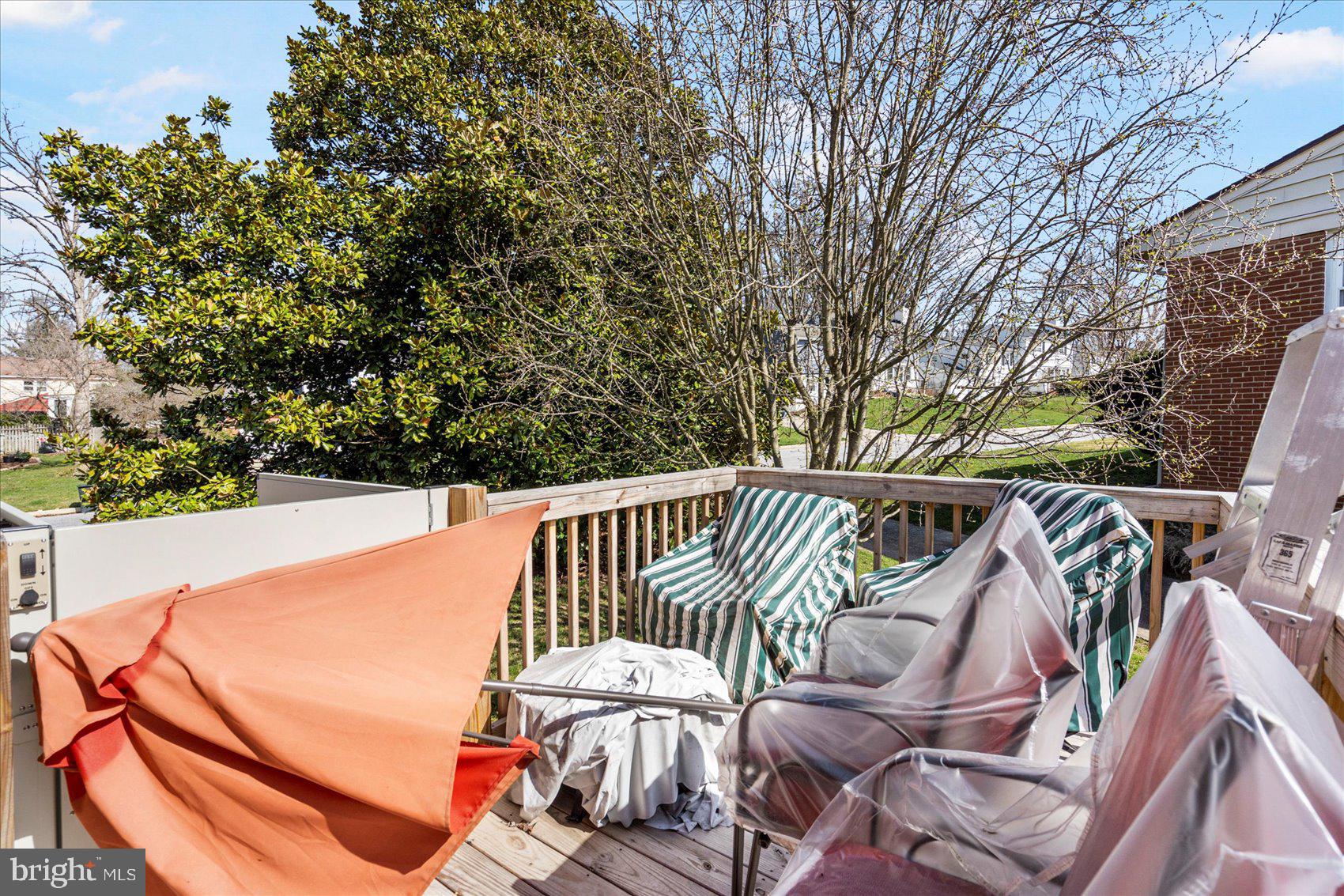 SHETLAND HILLS - Residential