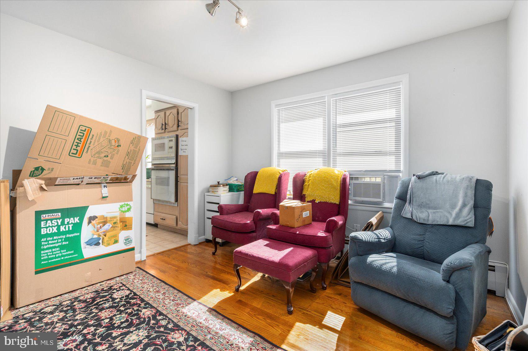 SHETLAND HILLS - Residential