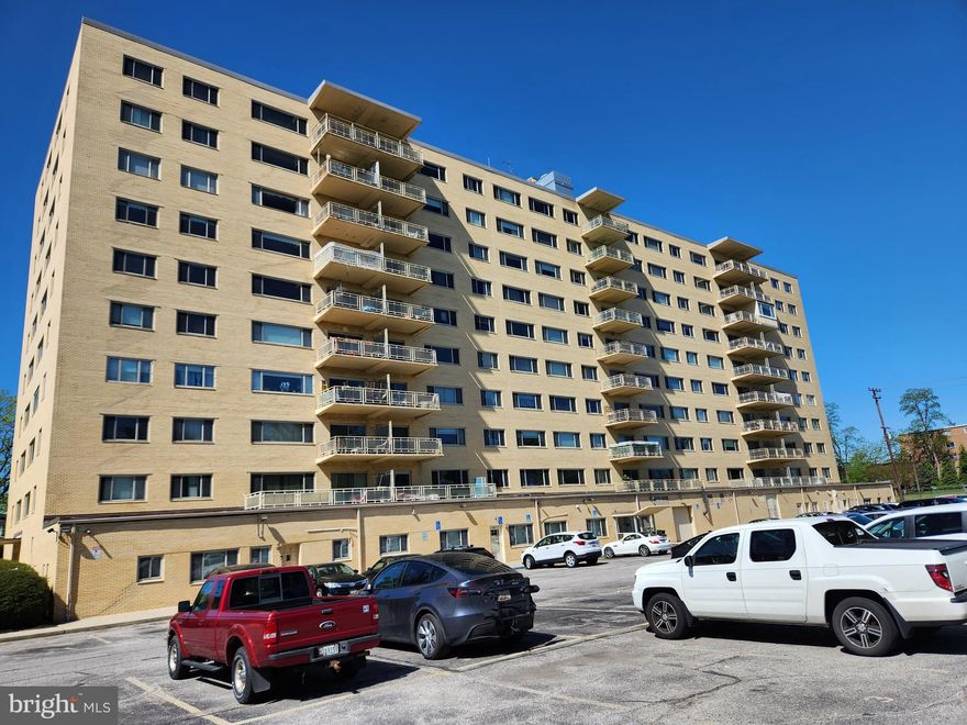 2nd floor condo in Park Towers West features 2 bedrooms and 2 full bathrooms. Open floor plan w/ separate dining room. Kitchen was previously updated w/ sold wood cabinets, granite counters and ss appliances. Primary bedroom w/ dressing area and full bath.