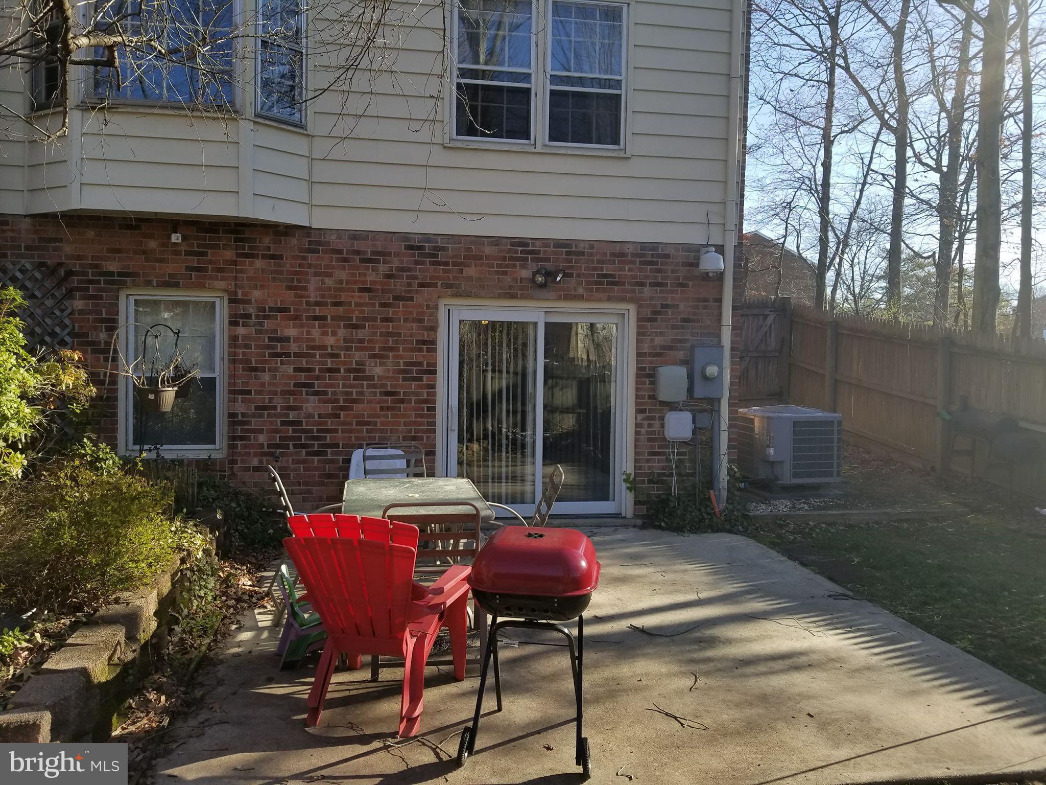 LAKE RIDGE - Residential Lease