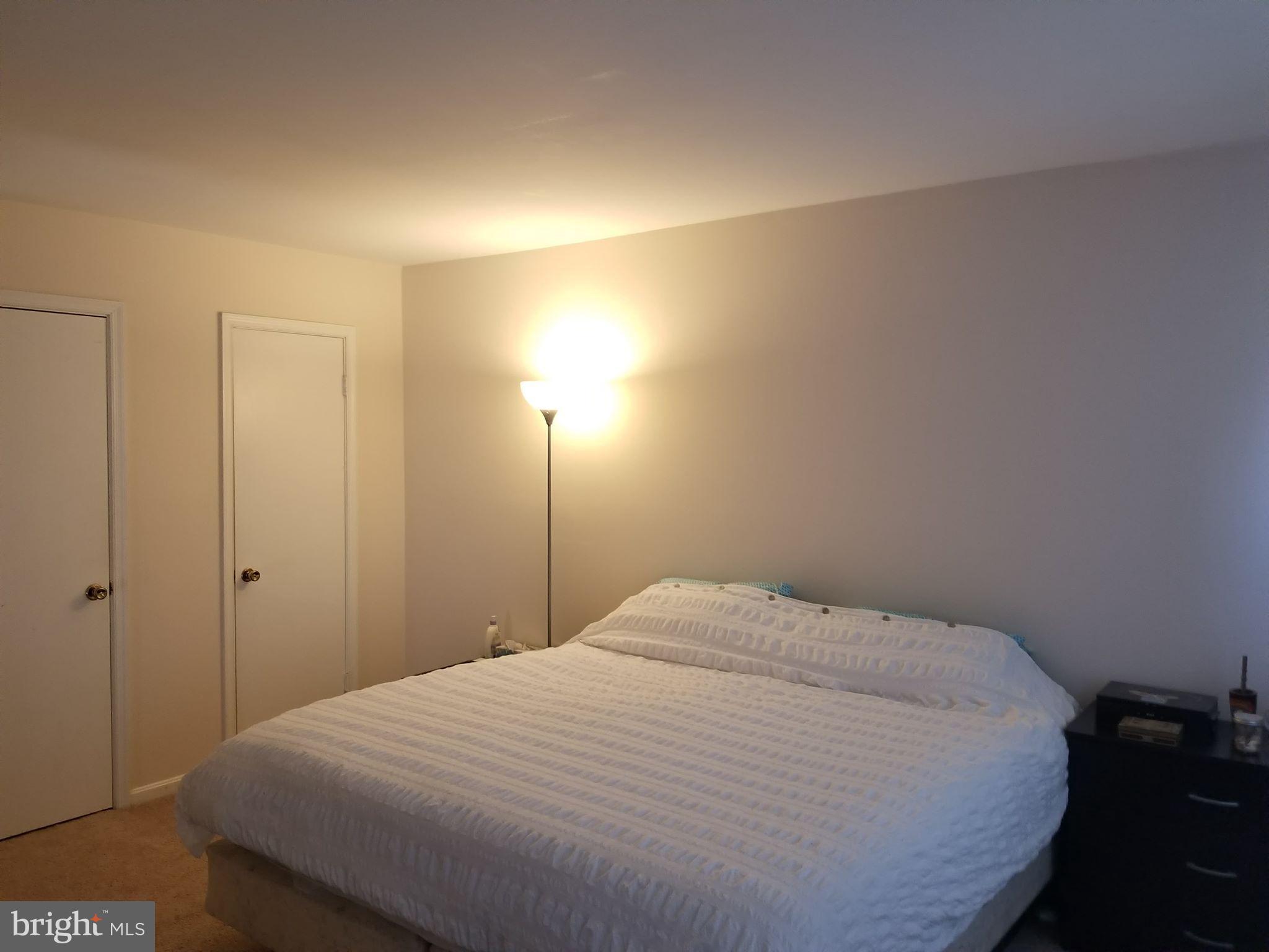 LAKE RIDGE - Residential Lease