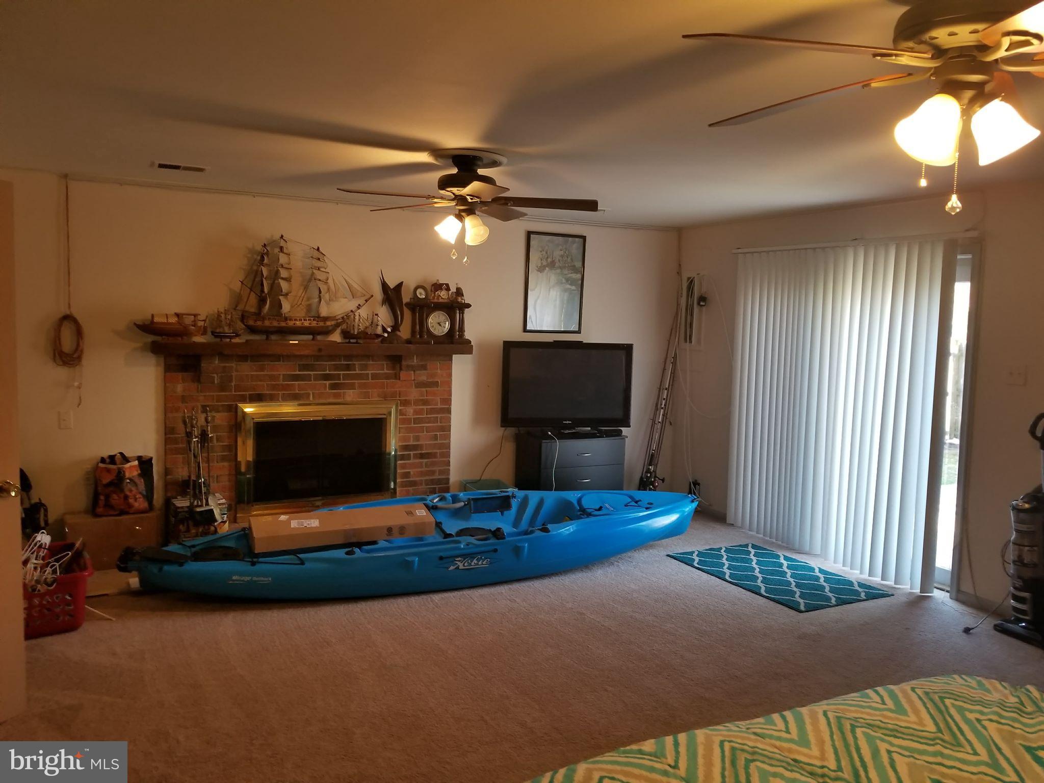 LAKE RIDGE - Residential Lease