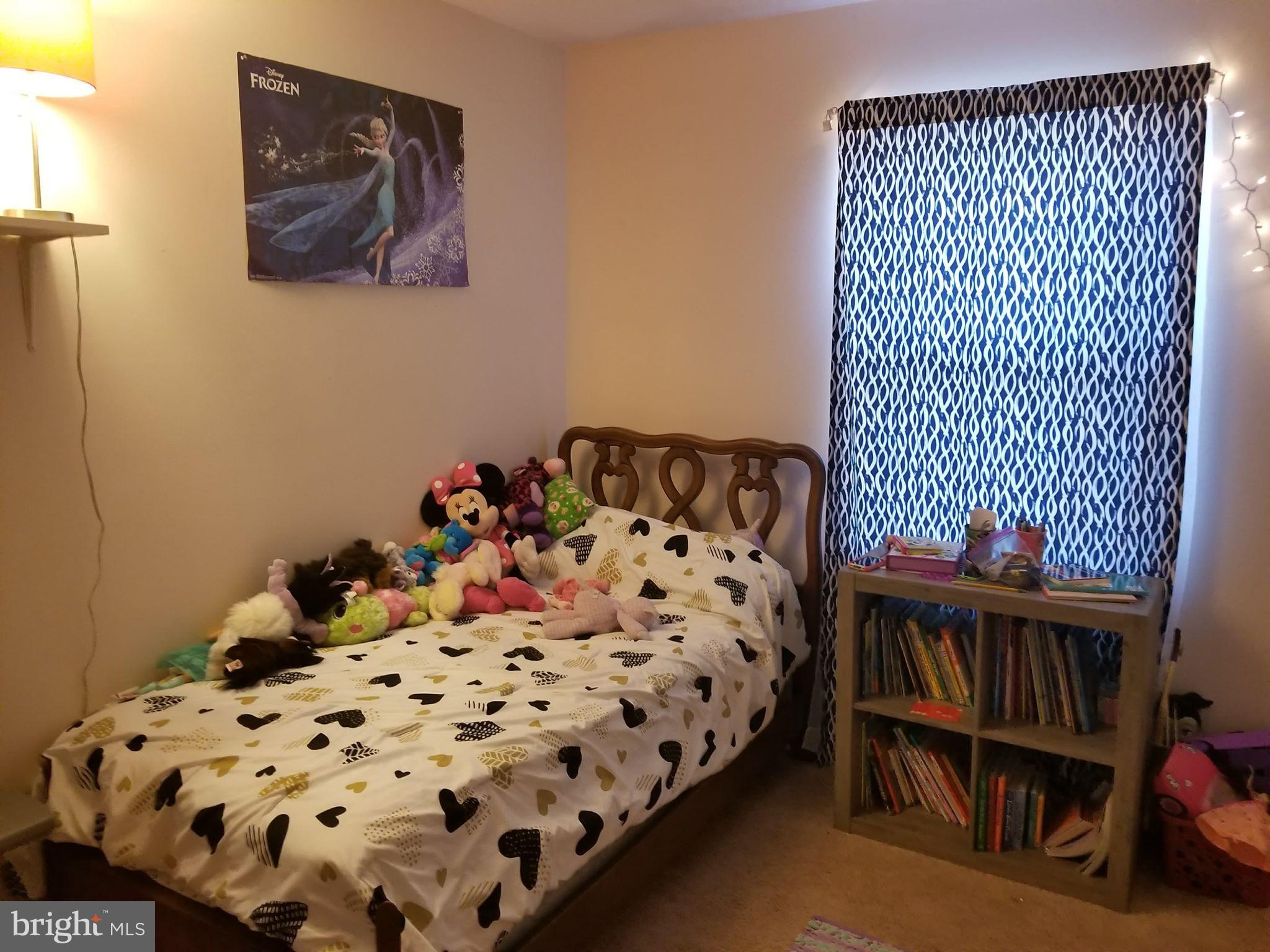 LAKE RIDGE - Residential Lease