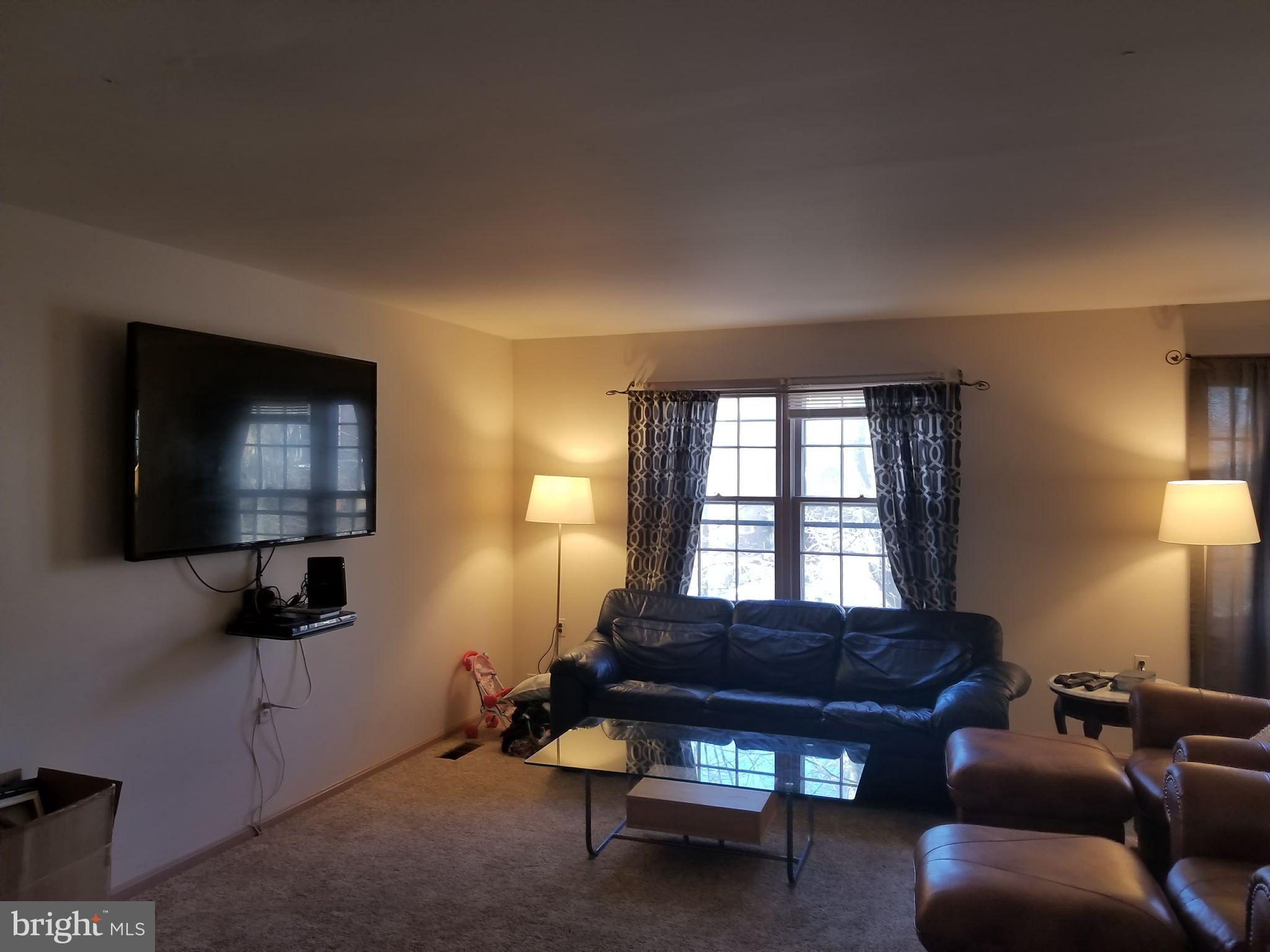 LAKE RIDGE - Residential Lease