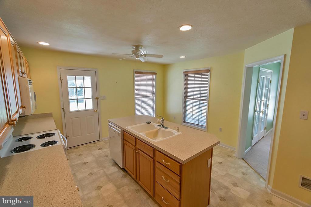 CACAPON SOUTH - Residential