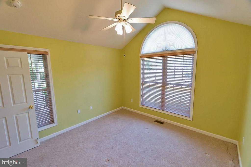 CACAPON SOUTH - Residential