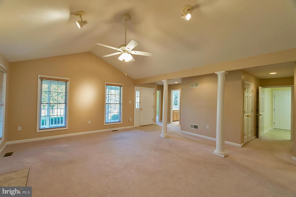 CACAPON SOUTH - Residential