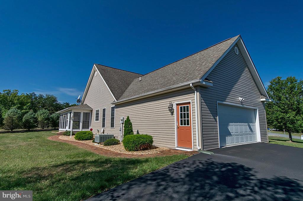 CACAPON SOUTH - Residential