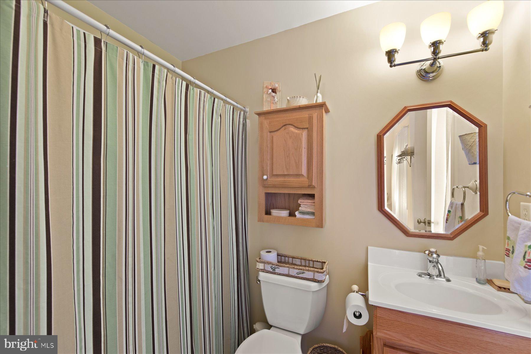 ANN ACRES - Residential