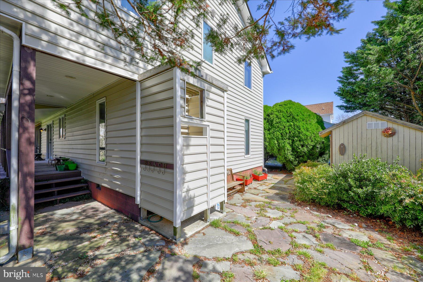 ANN ACRES - Residential