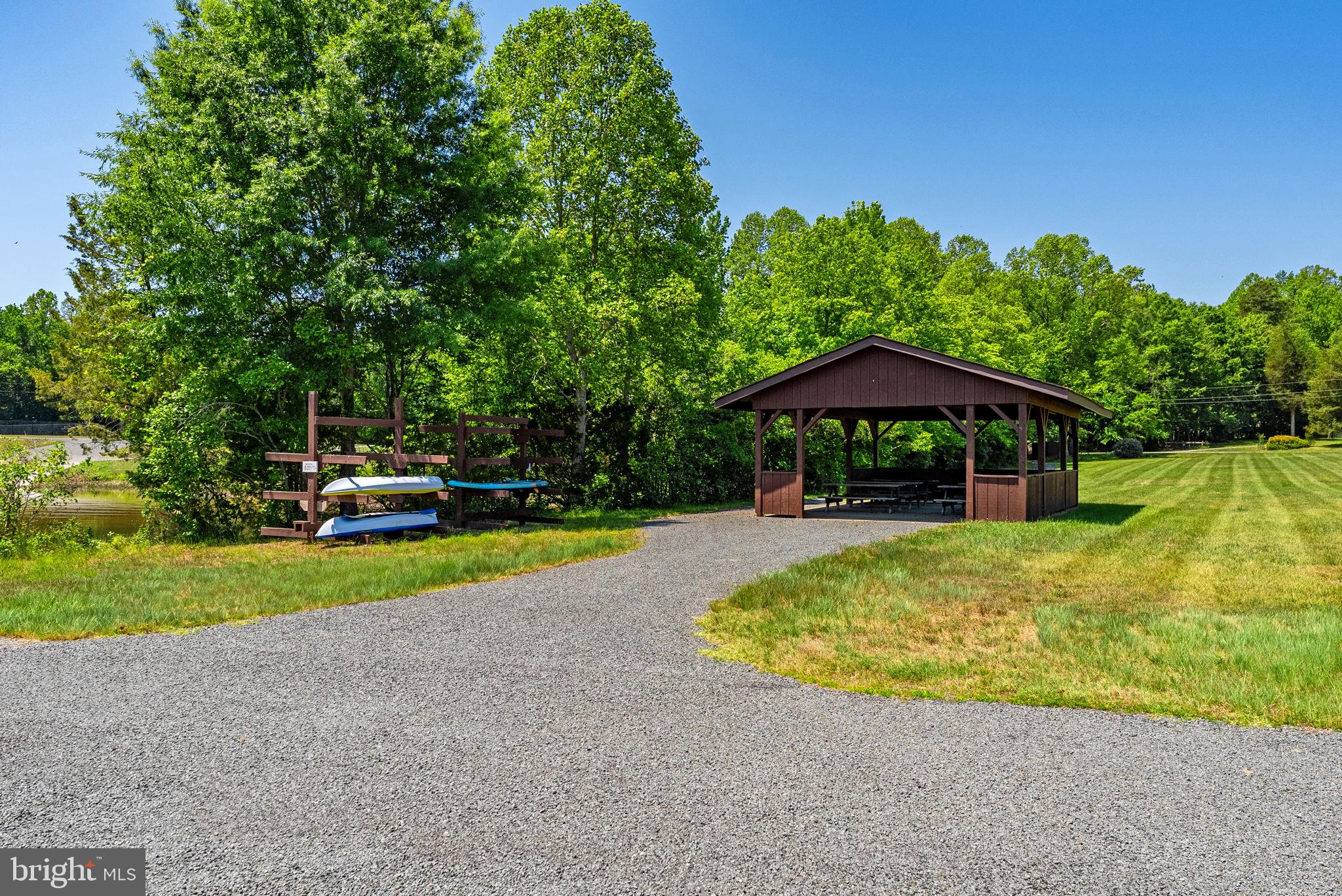 WINDWOOD COVES - Residential
