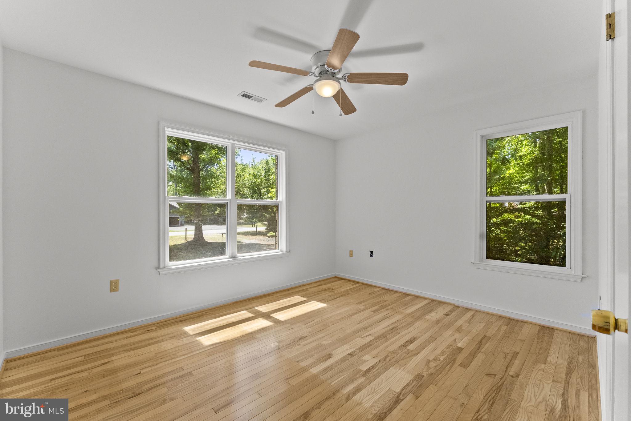 WINDWOOD COVES - Residential