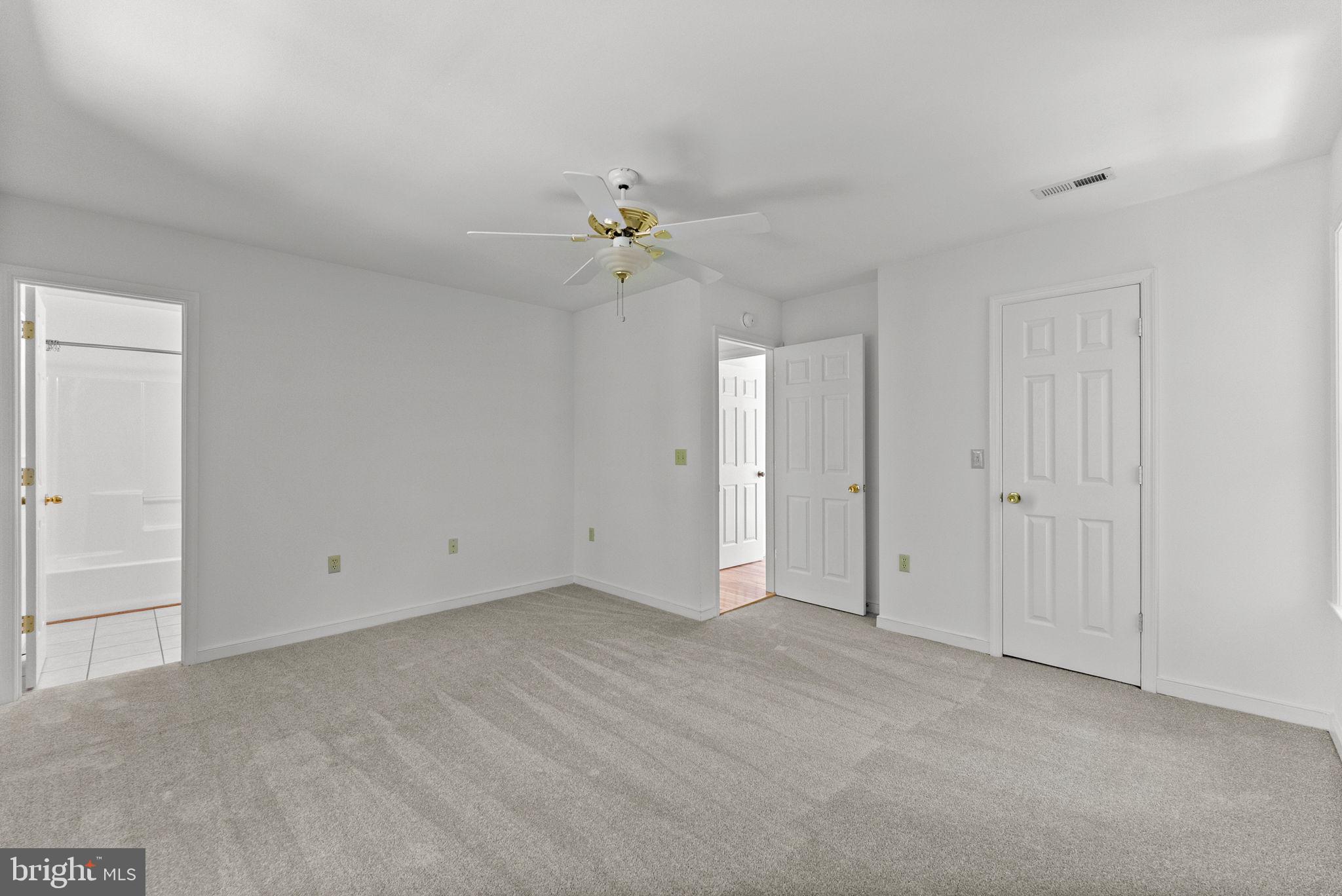 WINDWOOD COVES - Residential
