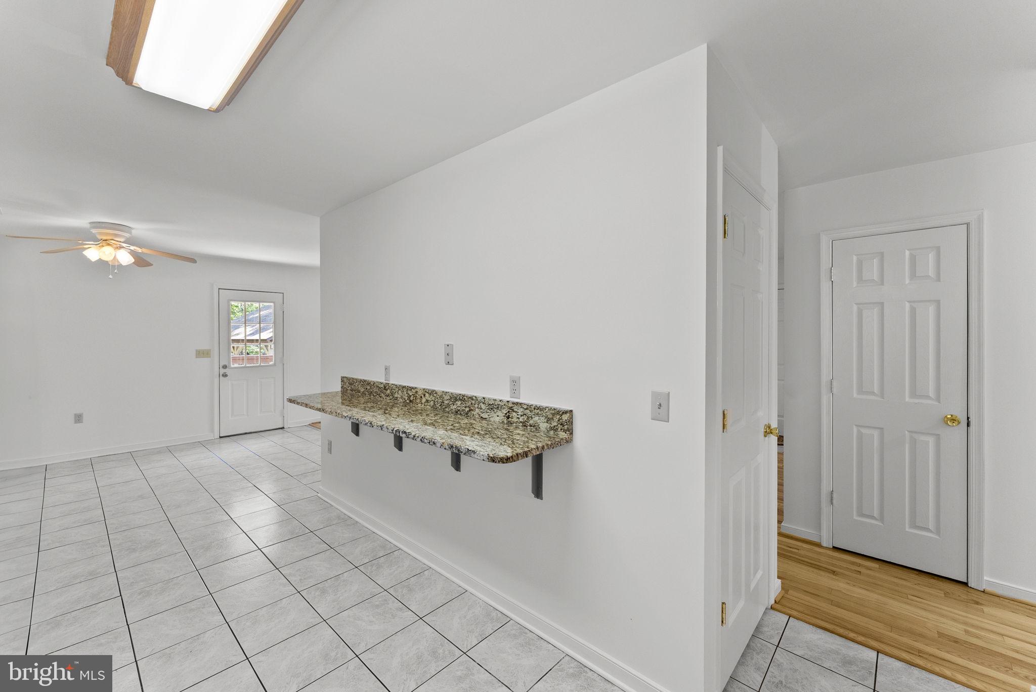 WINDWOOD COVES - Residential