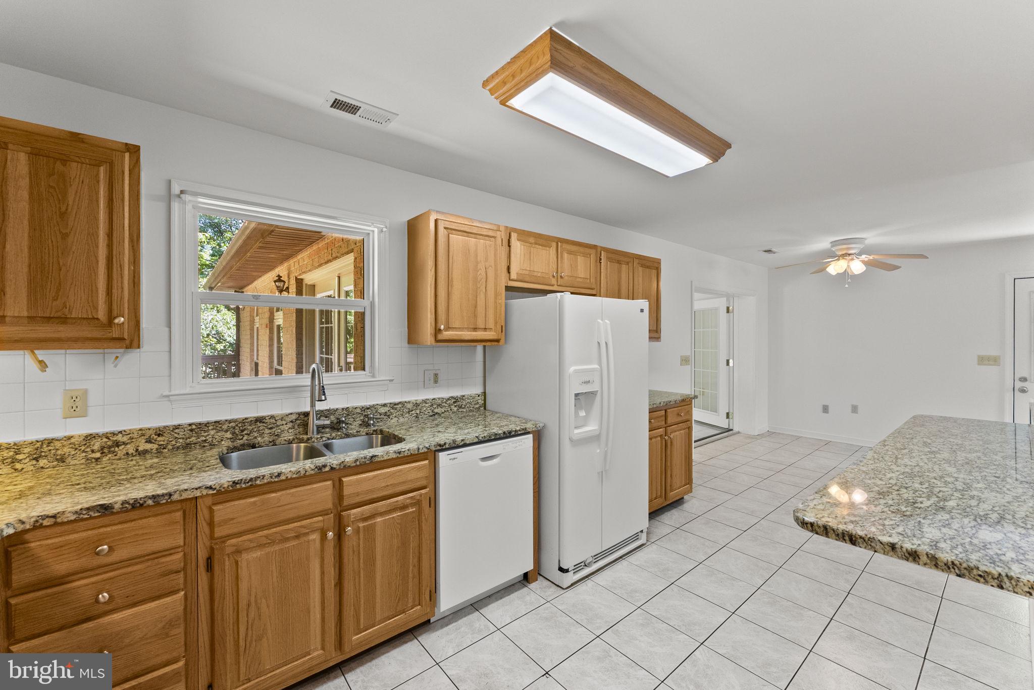 WINDWOOD COVES - Residential