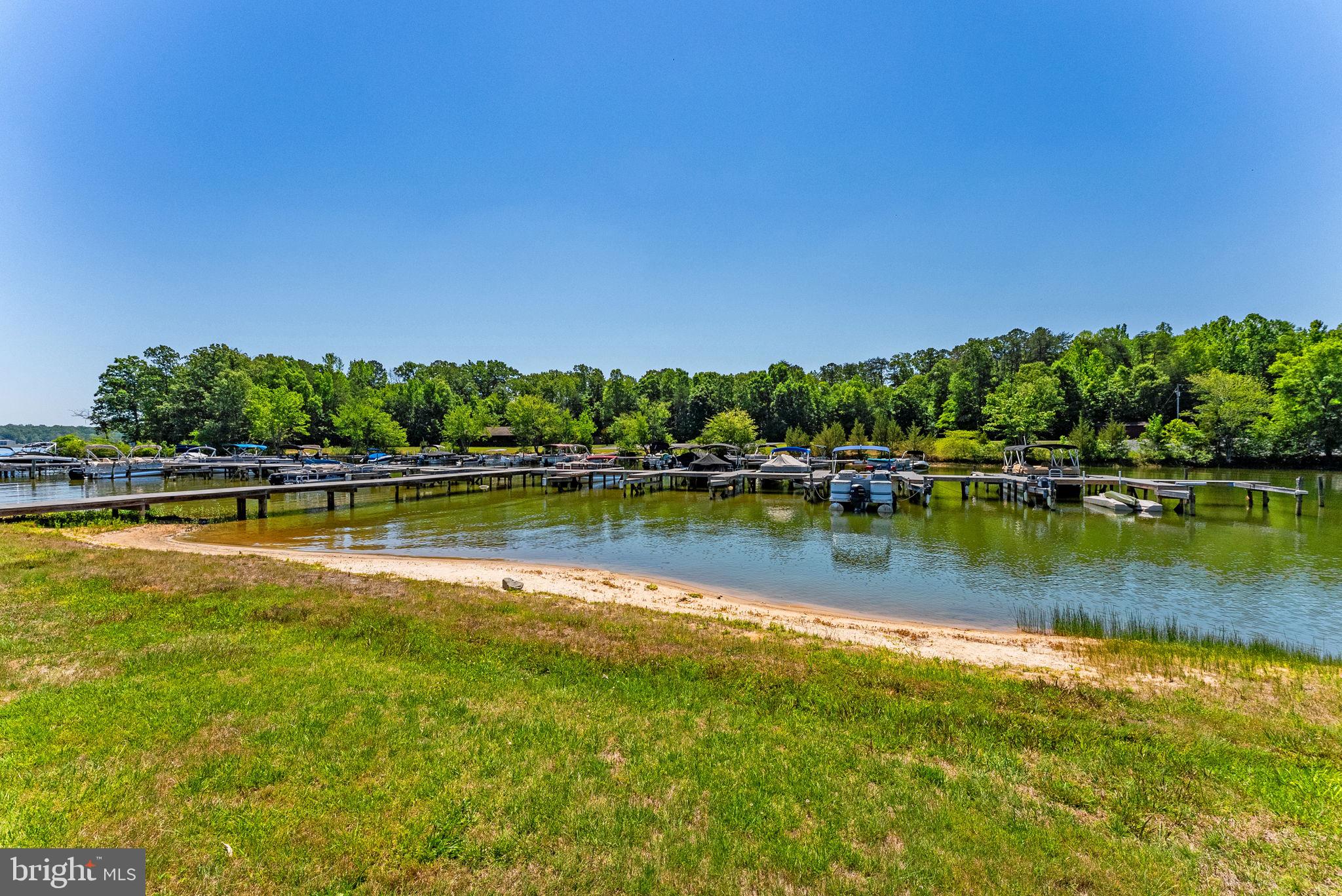 WINDWOOD COVES - Residential