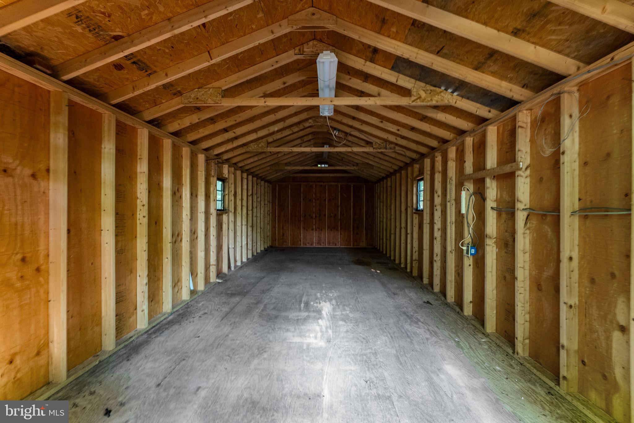 WINDWOOD COVES - Residential