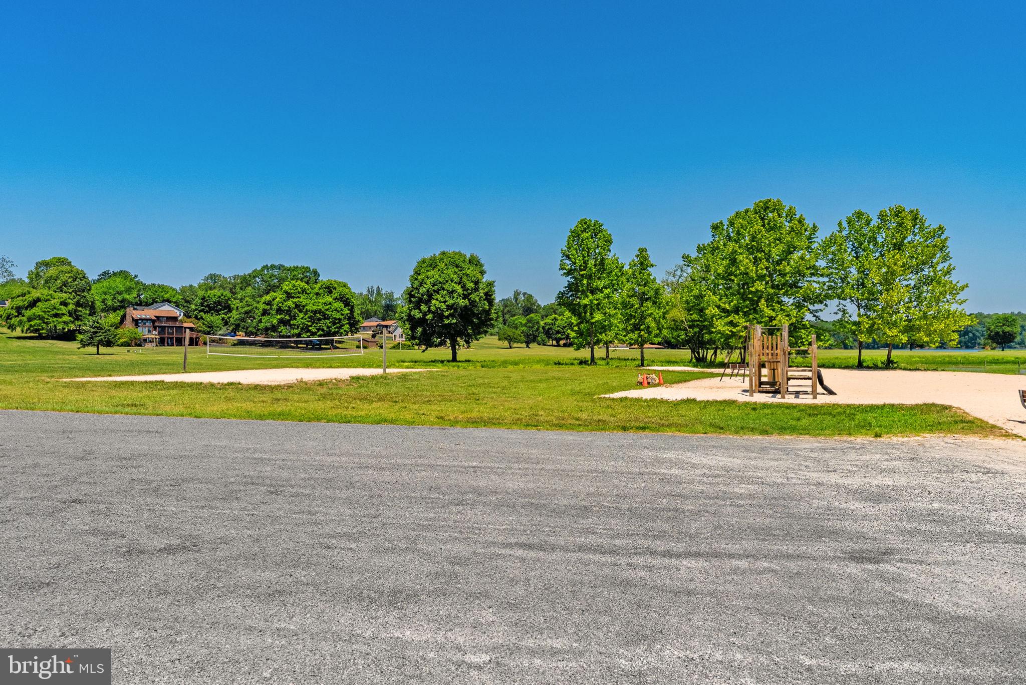 WINDWOOD COVES - Residential
